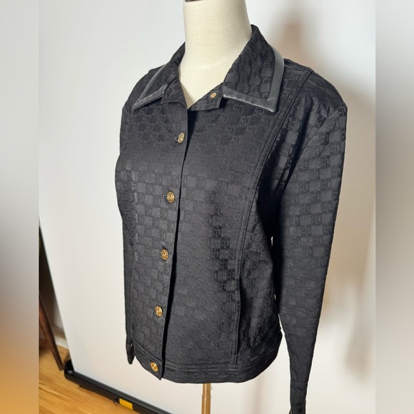 St. John Black Logo Textured Denim Jacket Size L - Picture 5 of 12